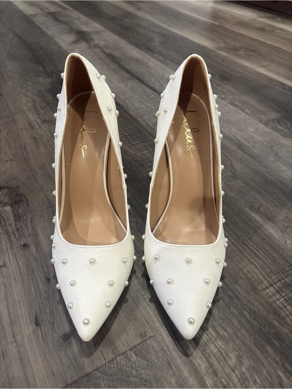 7.5 lulus Pearl Studded White Pointed Toe Pumps Women bachelorette wedding shoe